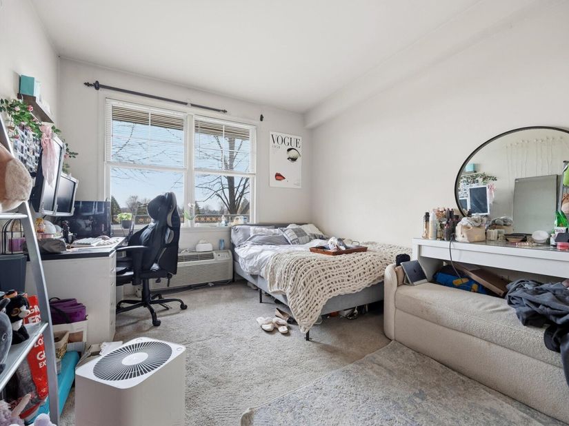 15 Enterprise Ct 105, Jersey City NJ 07305