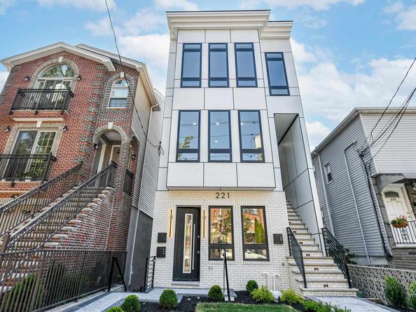 221 Columbia Ave 1, Jersey City NJ 07307