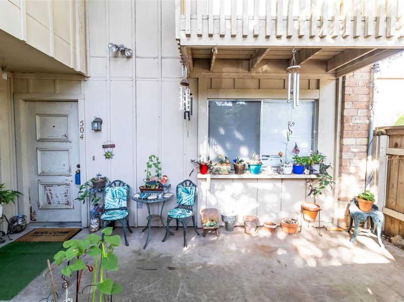 8340 Fathom CIR 504, Austin TX 78750