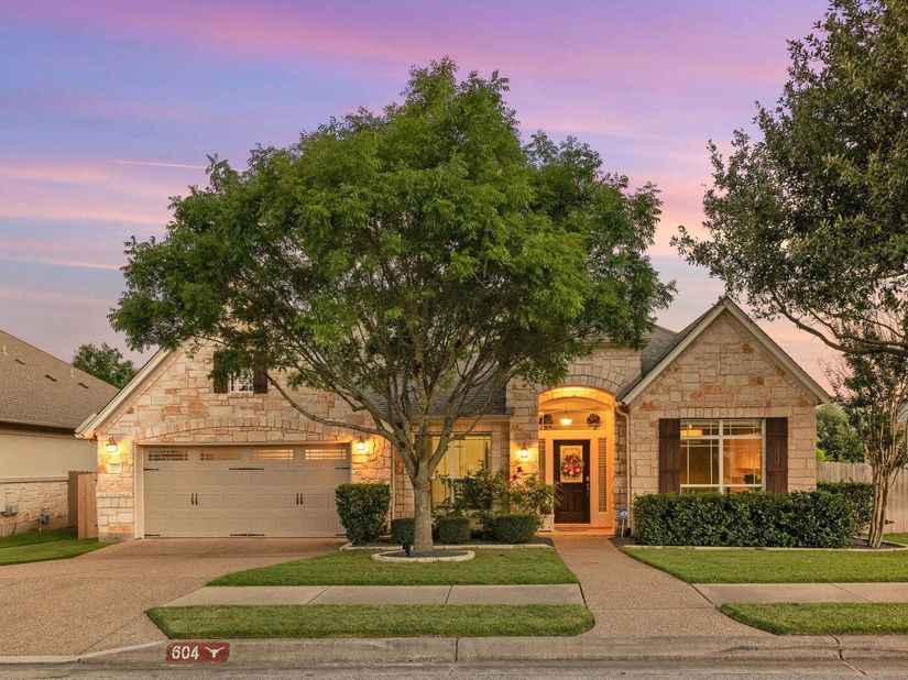 604 Navigator DR, Austin TX 78717
