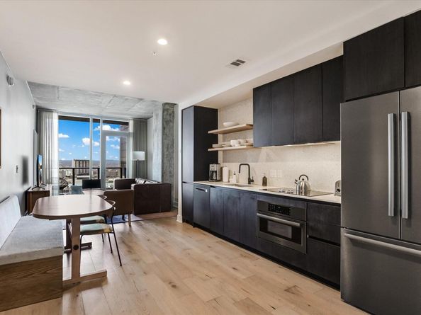 48 East Ave 1711, Austin TX 78701
