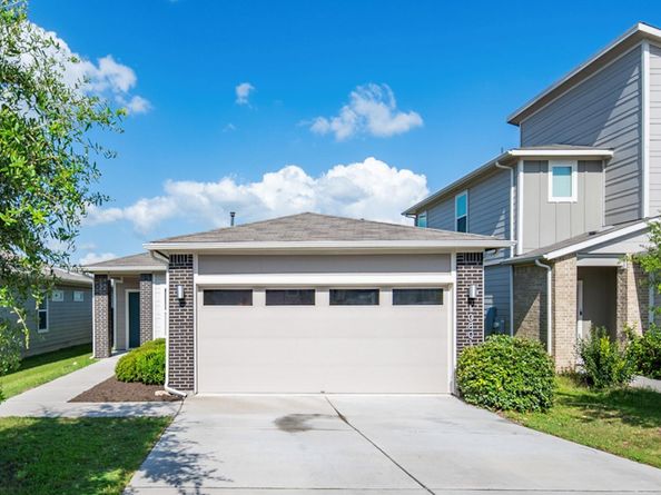 10801 Meris LN, Austin TX 78754