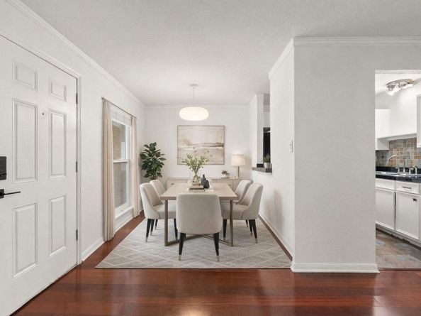 400 W 35th ST 210, Austin TX 78705