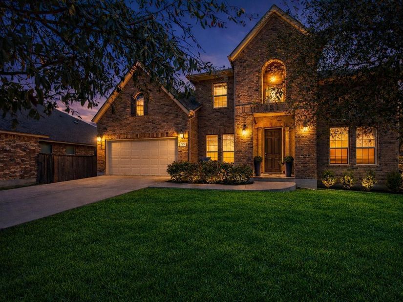 3028 Silvergrass CV, Leander TX 78641