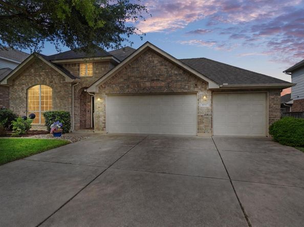 4212 Fairmeadow DR, Round Rock TX 78665