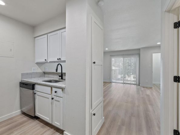 3819 Southway DR 208, Austin TX 78704