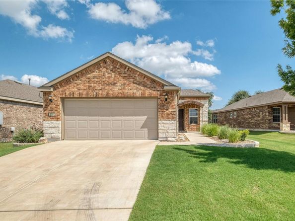 515 Hereford LN, Georgetown TX 78633
