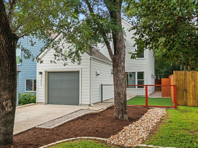 3215 Aldwyche DR, Austin TX 78704