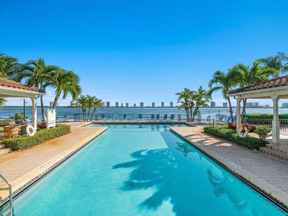 1140 Lake Shore Drive 202, Lake Park FL 33403