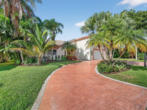 7409 Corkwood Ter, Tamarac FL 33321