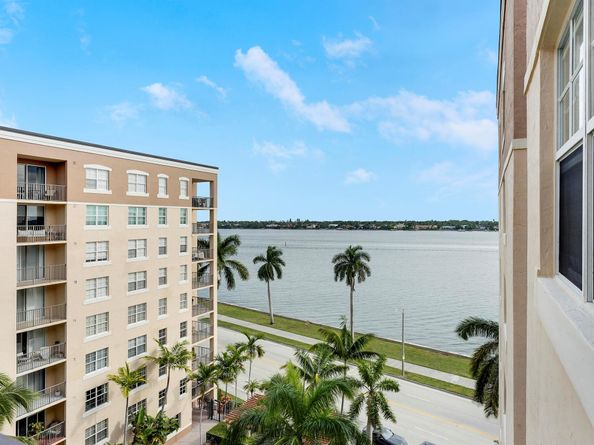 1801 N Flagler Drive 803, West Palm Beach FL 33407
