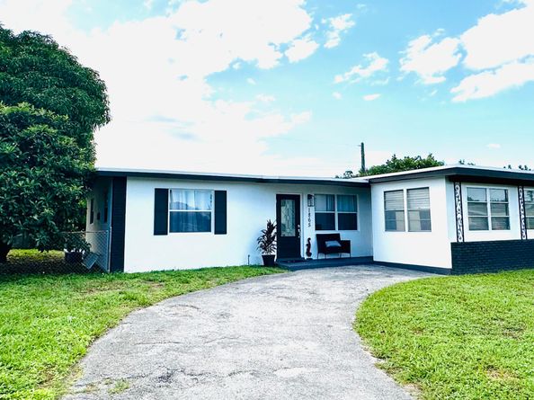 1865 W Chatham Road, West Palm Beach FL 33415
