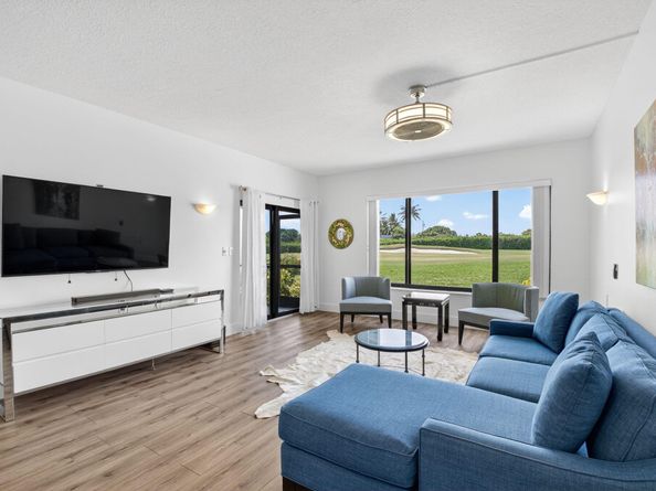 830 Greensward Court 107H, Delray Beach FL 33445