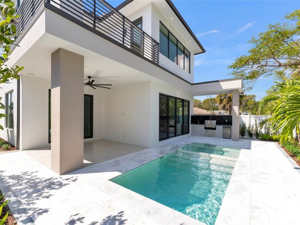 235 NE 11th Street, Delray Beach FL 33444