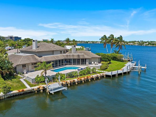 1454 Point Way, North Palm Beach FL 33408