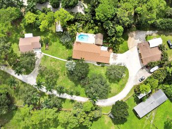 12818 Old Indiantown Road