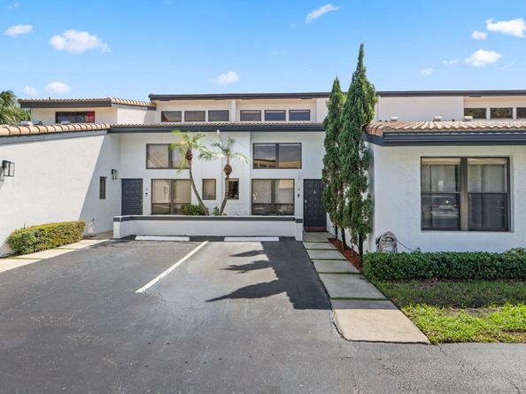 361 W Camino Real 9, Boca Raton FL 33432