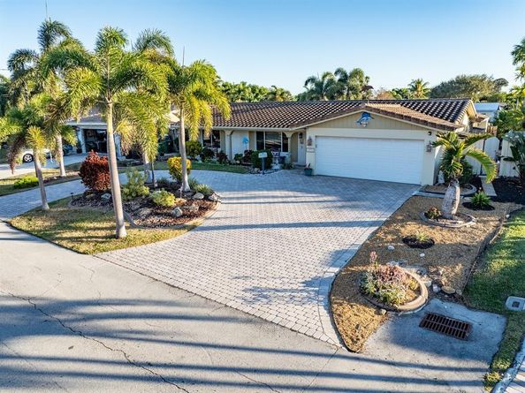 1472 NE 54th St, Fort Lauderdale FL 33334