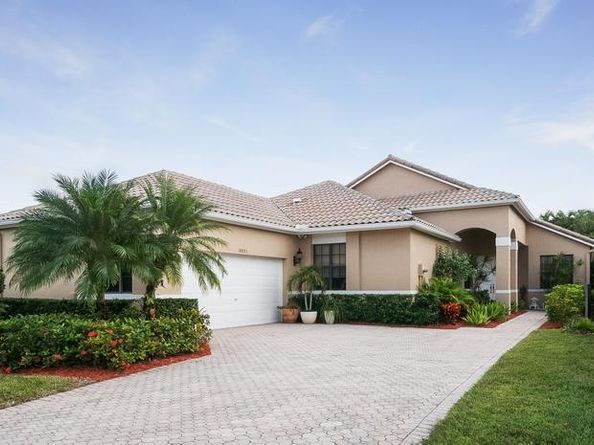 10091 Dover Carriage Lane, Lake Worth FL 33449