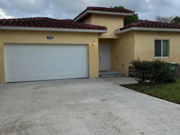 2746 NW 13  Ct, Fort Lauderdale FL 33311