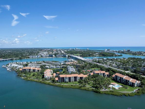 1000 N Us Highway 1 Ja302, Jupiter FL 33477