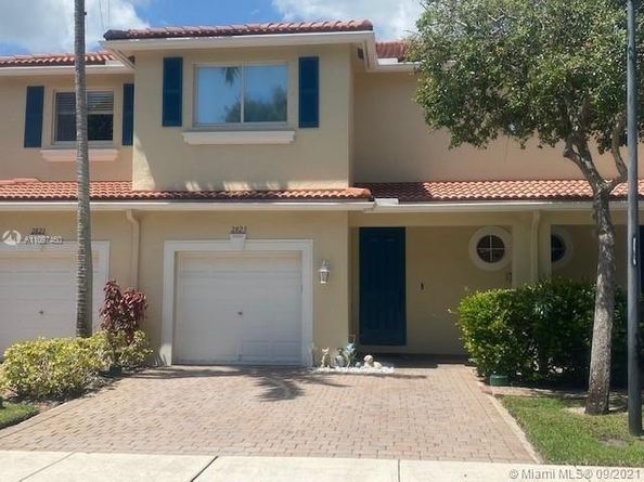 2823 S Evergreen Circle, Boynton Beach FL 33426