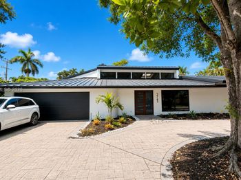 2765 NE 35th Drive