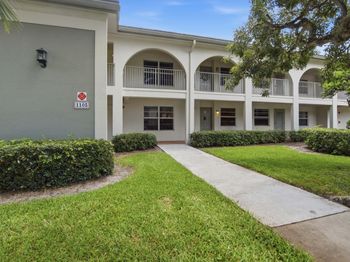 1105 Bahama Bend