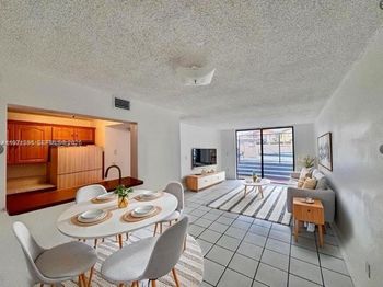 9678 Fontainebleau Boulevard