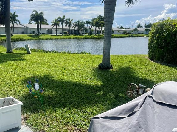 2100 SW Lake Circle Drive 109, Boynton Beach FL 33426