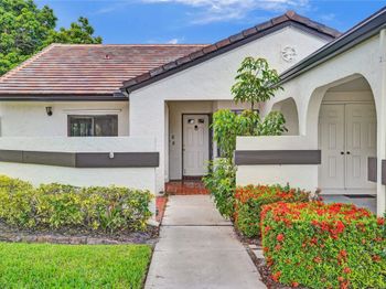 5658 Parkwalk Circle