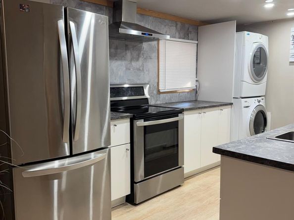 30 Lisa Ln Lake Worth Rd Lane, Lake Worth FL 33463