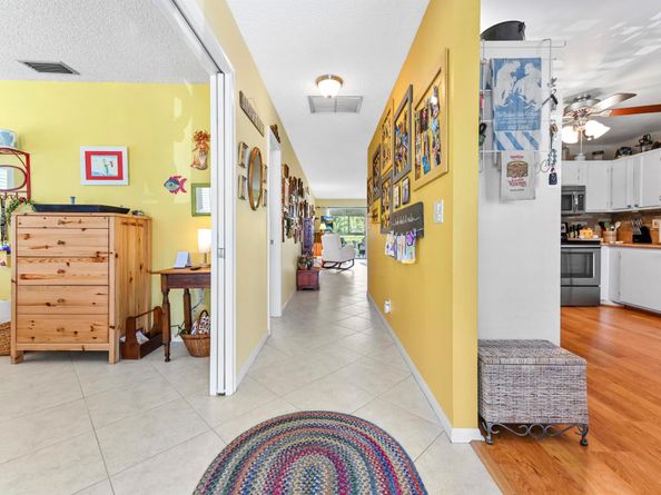 5113 Poppy Place 201, Delray Beach FL 33484