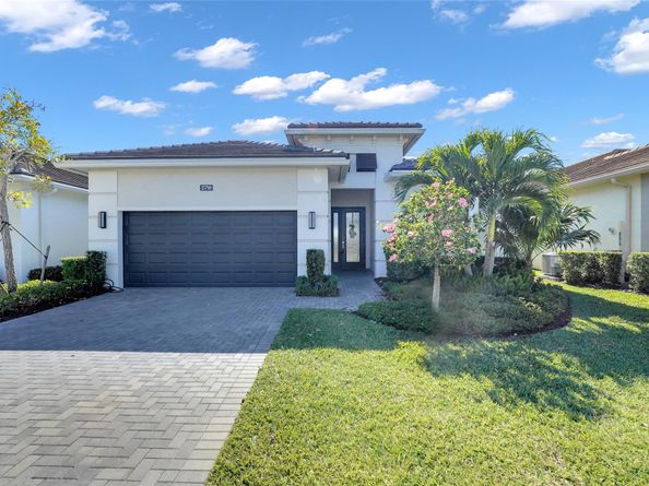 15798 Cresswind Pl, The Acreage FL 33470