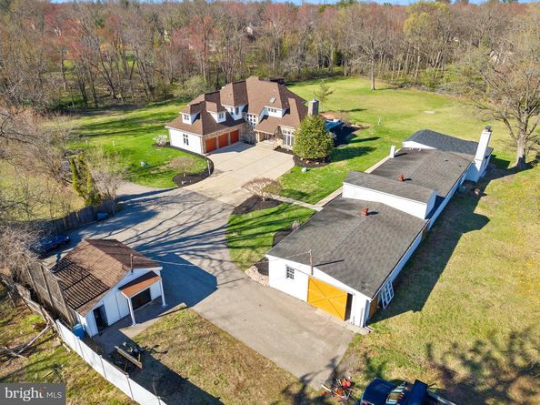 961 Skippack Pike, Blue Bell PA 19422