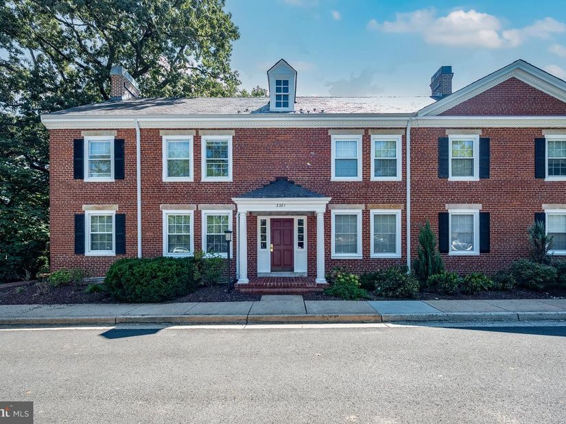 3301 S Stafford Street A1, Arlington VA 22206