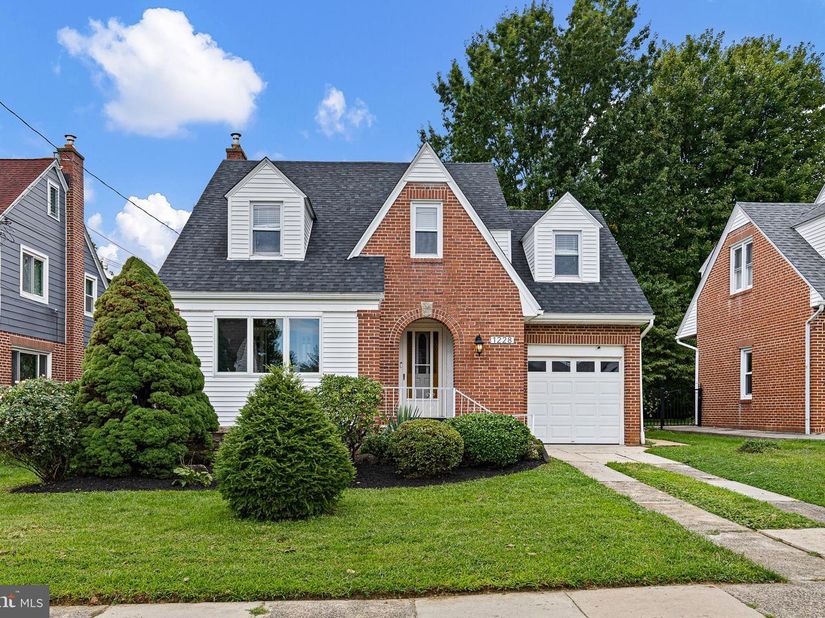 1228 Jefferson Avenue, Woodlyn PA 19094