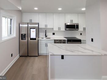 3320 S 28TH Street