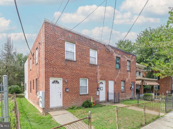 4229 Dix Street NE, Washington DC 20019
