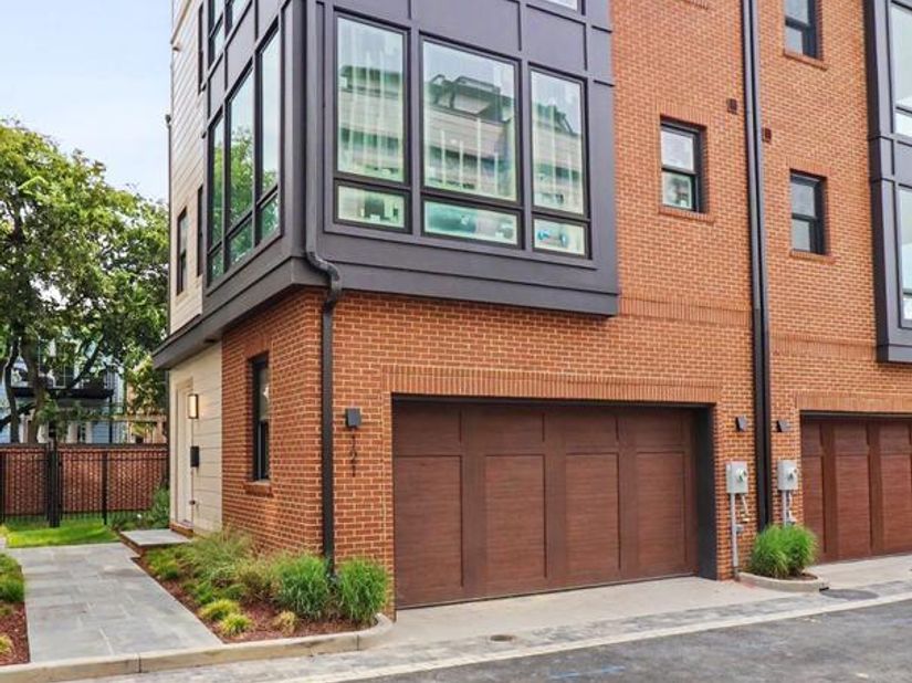 121 N West Street, Alexandria VA 22314