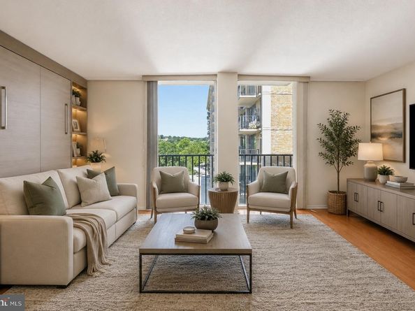 4600 S Four Mile Run Drive S 537, Arlington VA 22204