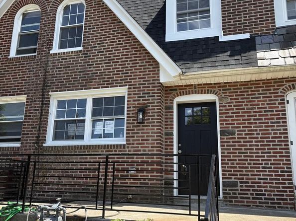 247 N Linden Avenue, Upper Darby PA 19082