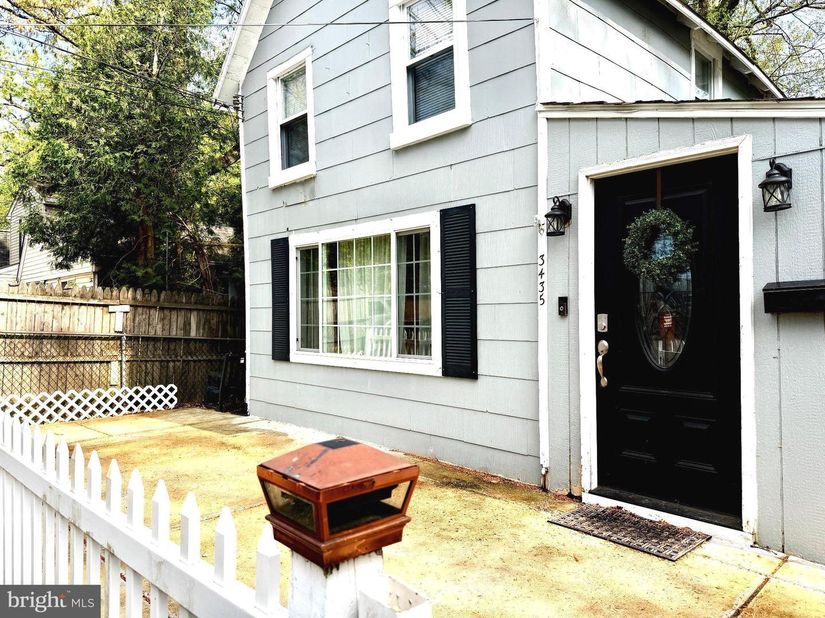 3435 S Temple Avenue, Feasterville Trevose PA 19053