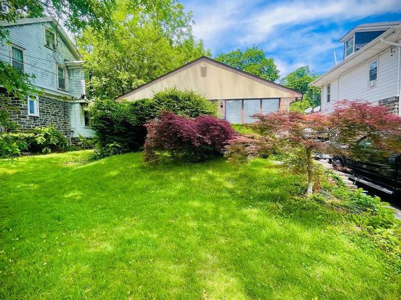 115 E Providence Road, Aldan PA 19018