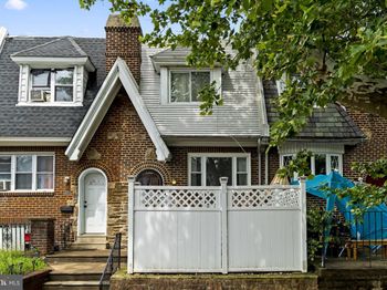 923 Anchor Street