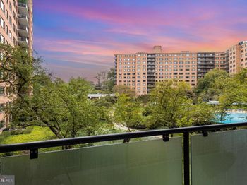 4201 Cathedral Avenue NW