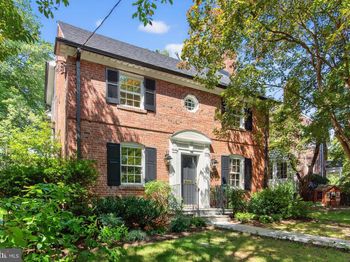 2921 Legation Street NW