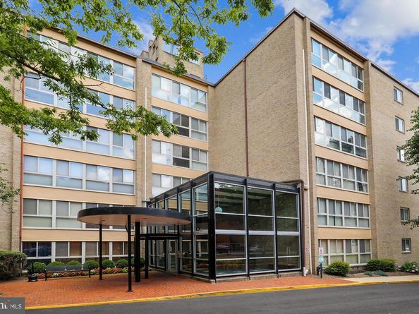 4970 Battery Lane 408, Bethesda MD 20814