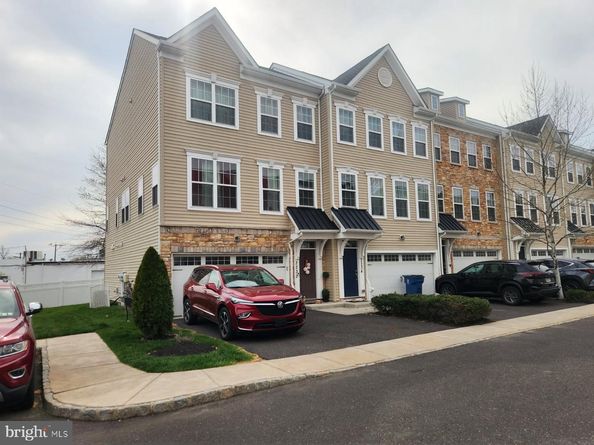 2232 Matts Way, Warrington PA 18976