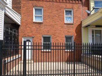 429 W Ashdale Street